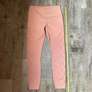 Varley - Peachish Pink - Leggings - Size Small - EUC!!